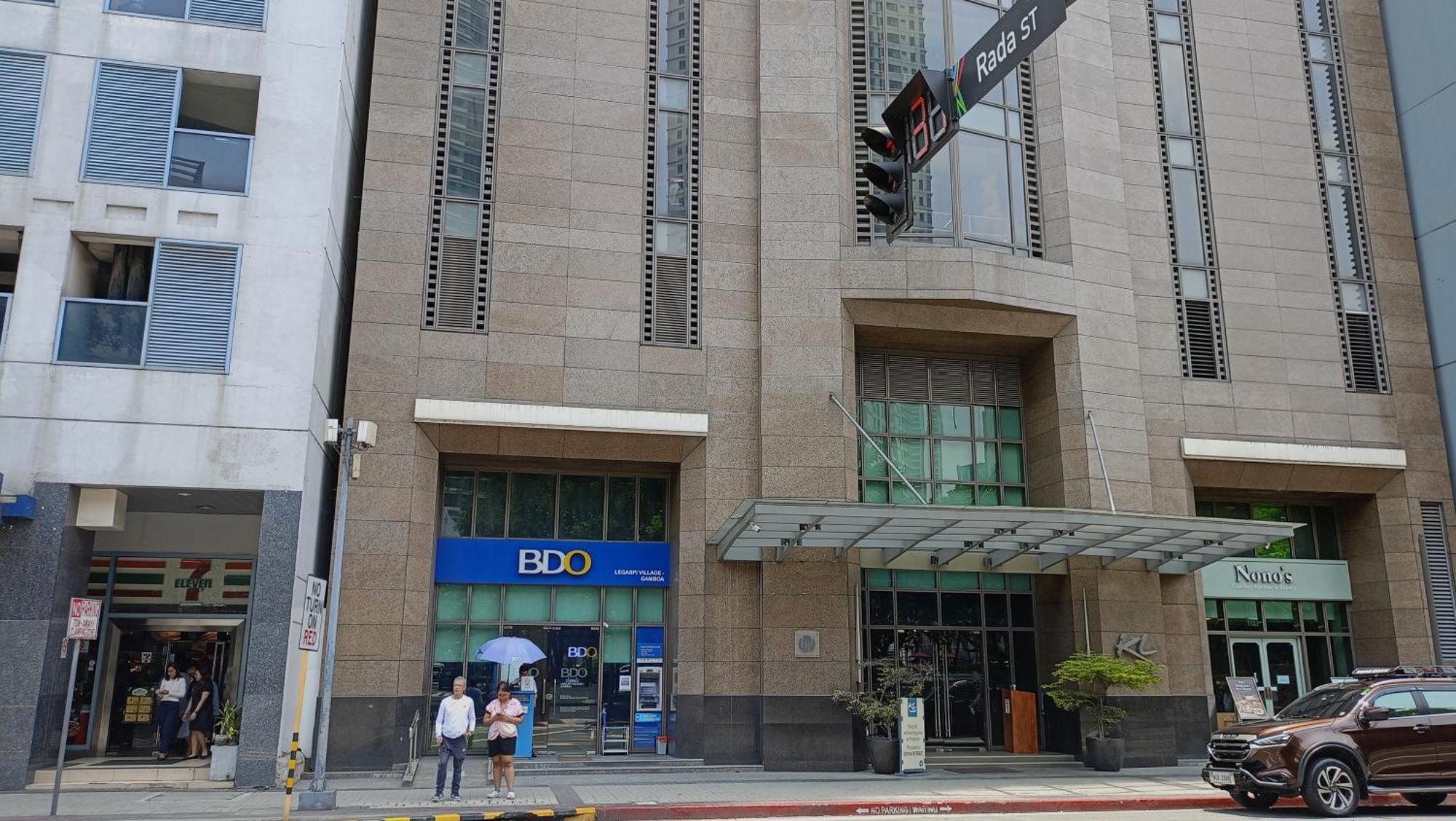 Kl Executive Greenbelt Manila Exterior photo