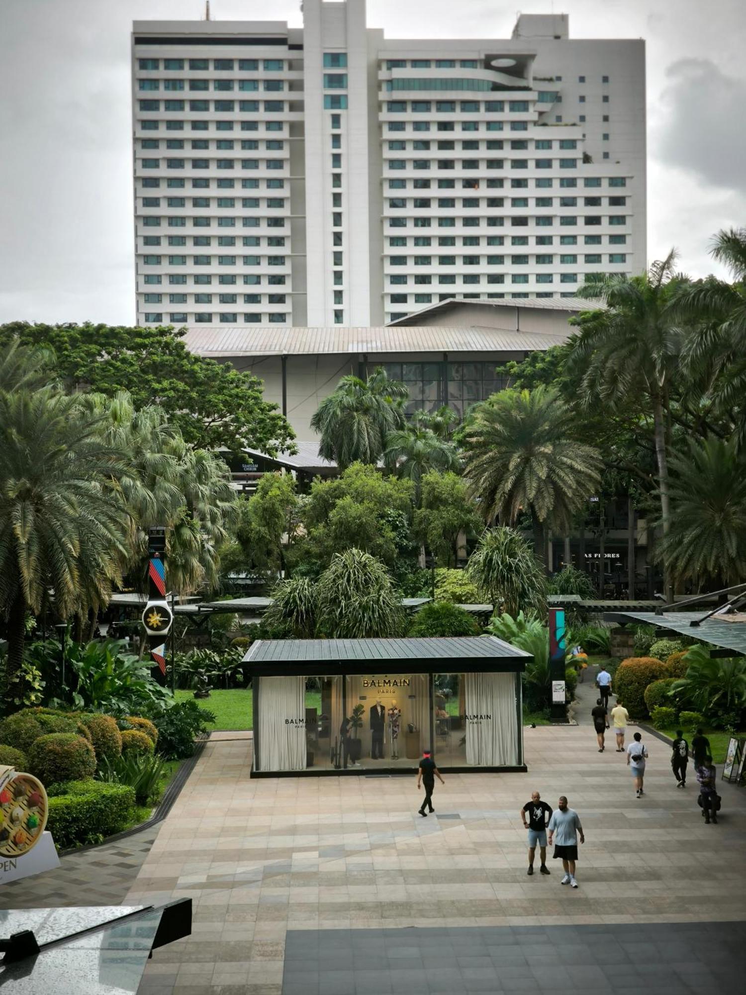 Kl Executive Greenbelt Manila Exterior photo